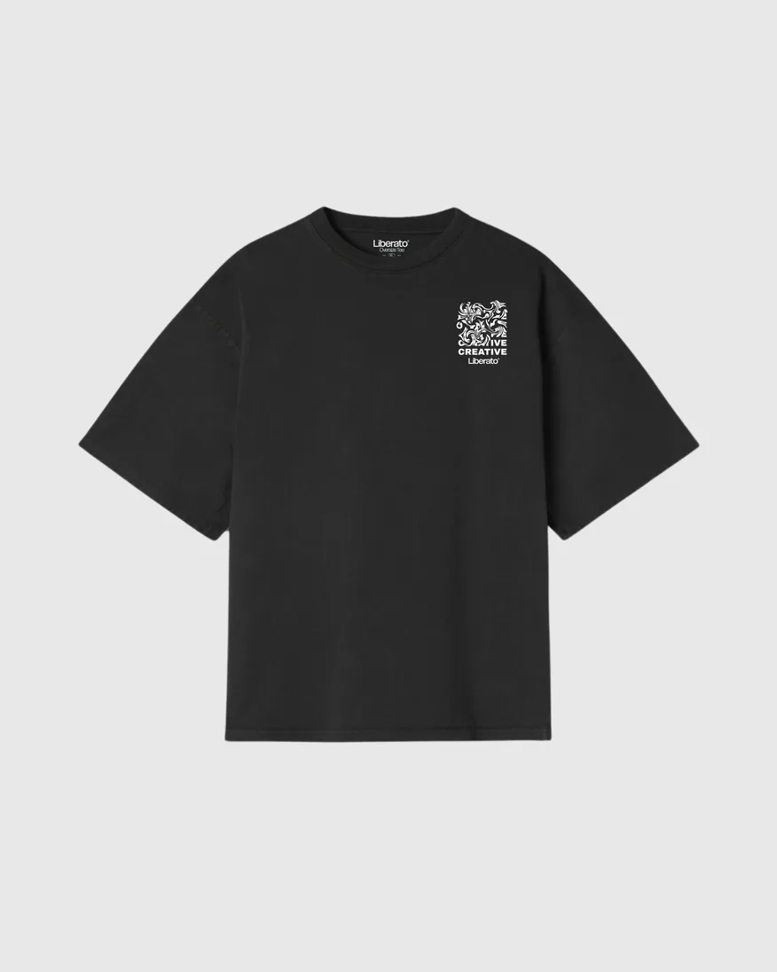 Remera Liberato Oversize Negra Creative